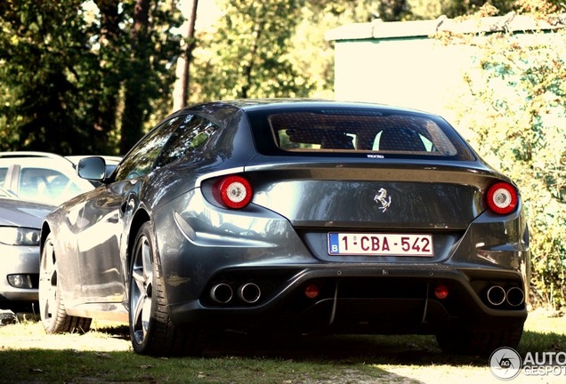 Ferrari FF