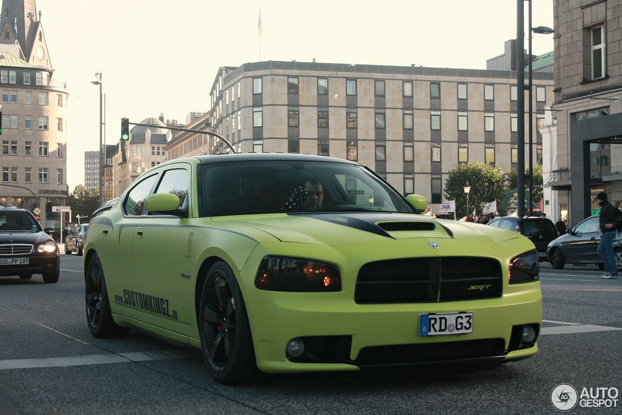 Dodge Charger SRT-8 Super Bee