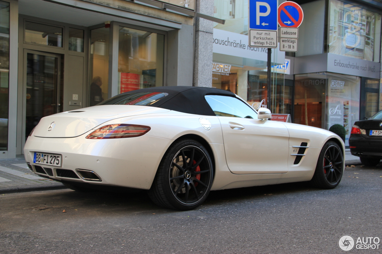 Mercedes-Benz SLS AMG Roadster