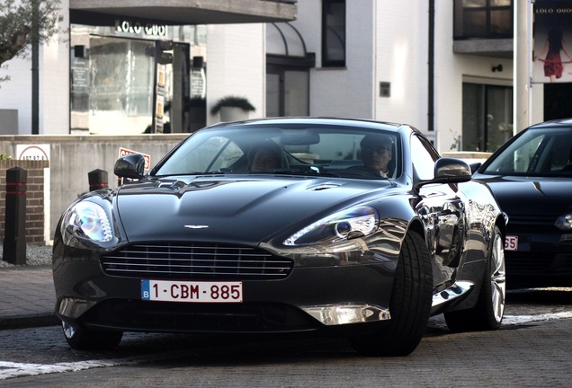 Aston Martin Virage 2011