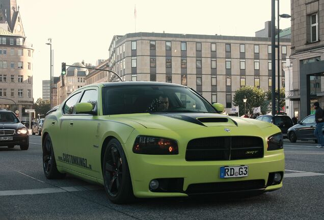 Dodge Charger SRT-8 Super Bee