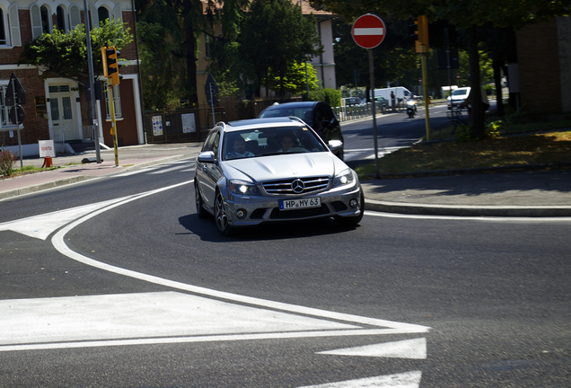 Mercedes-Benz C 63 AMG Estate