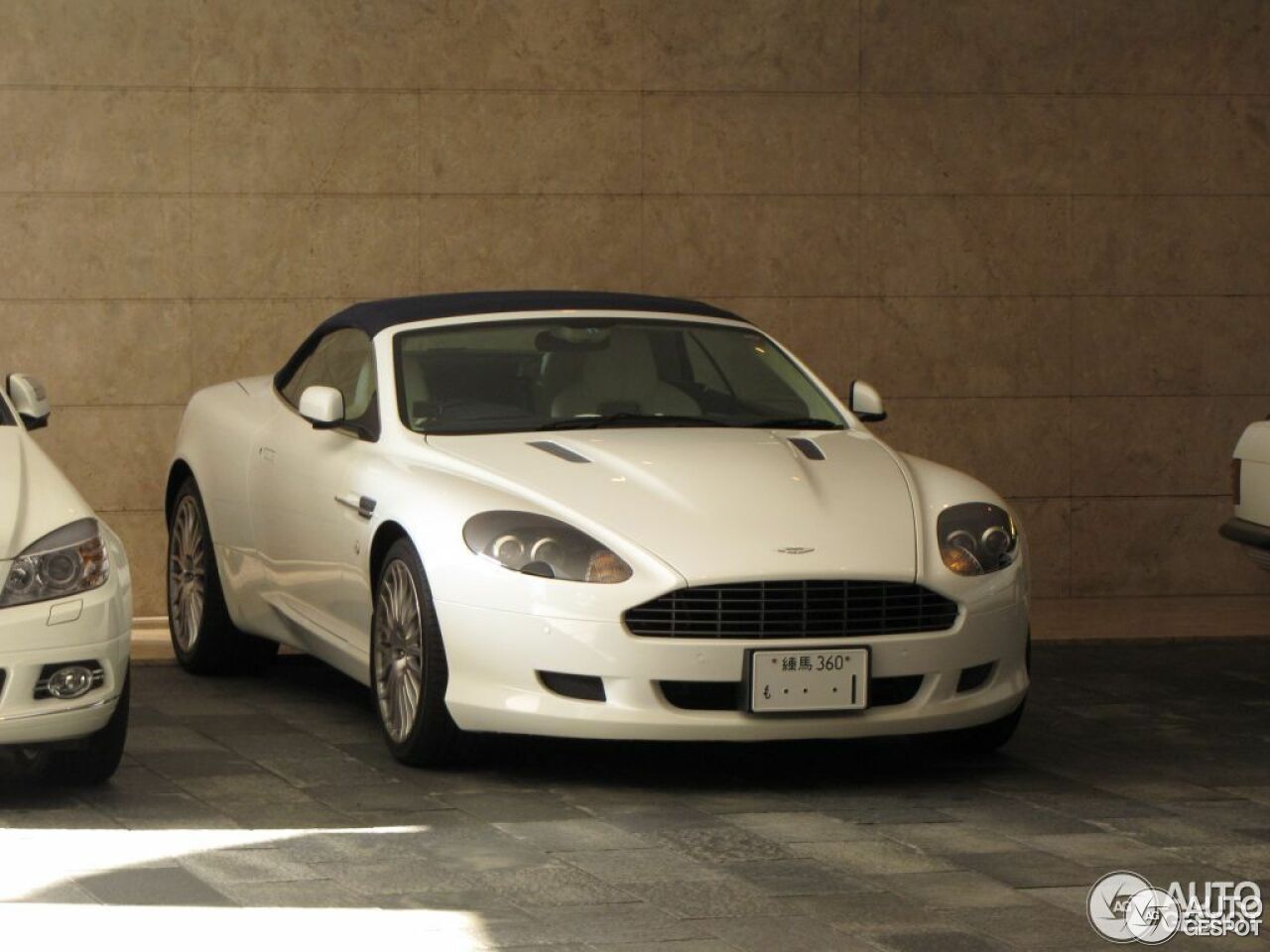 Aston Martin DB9 Volante