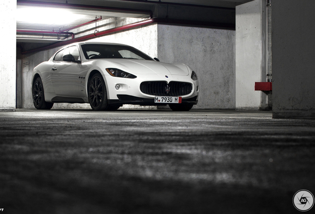 Maserati GranTurismo S MC Sport Line