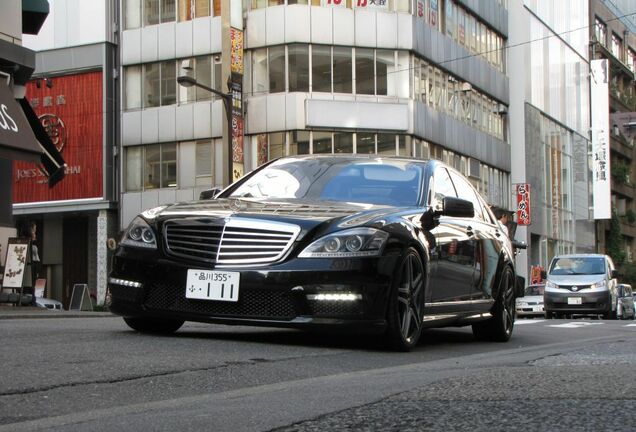 Mercedes-Benz S 63 AMG W221 2010