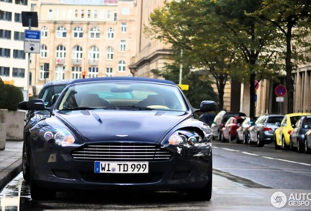 Aston Martin DB9 Volante