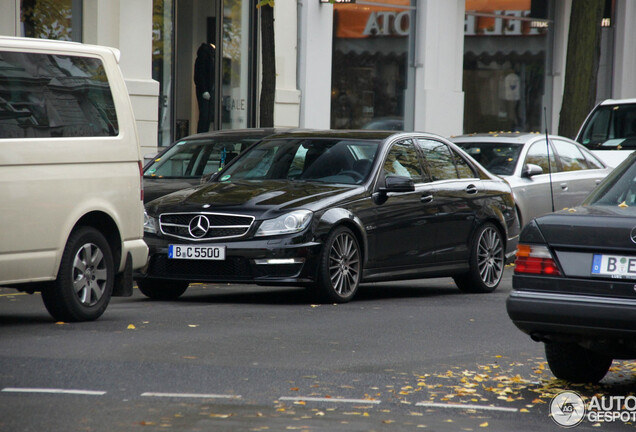 Mercedes-Benz C 63 AMG W204 2012