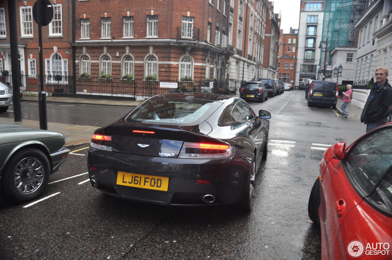 Aston Martin V8 Vantage S