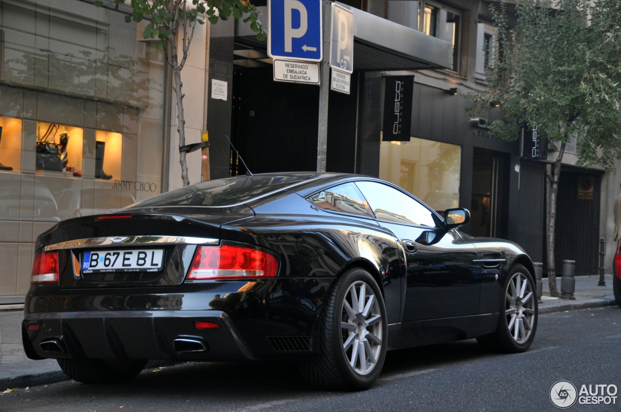 Aston Martin Vanquish S