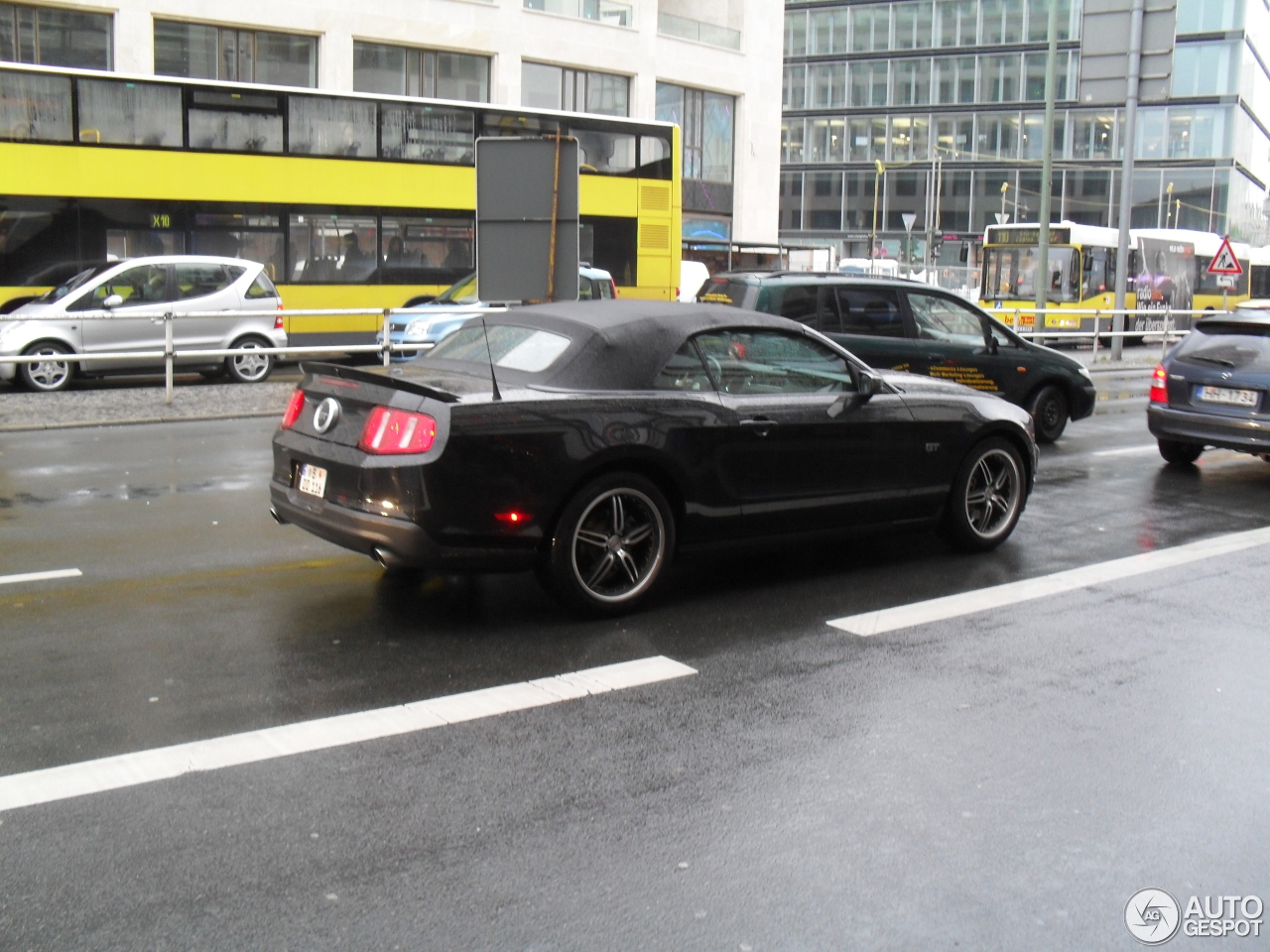 Ford Mustang GT Convertible 2010