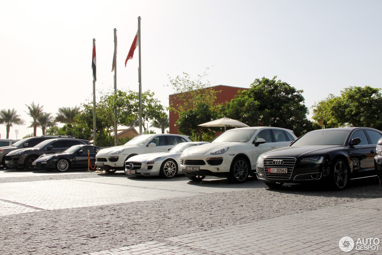 Mercedes-Benz SLS AMG