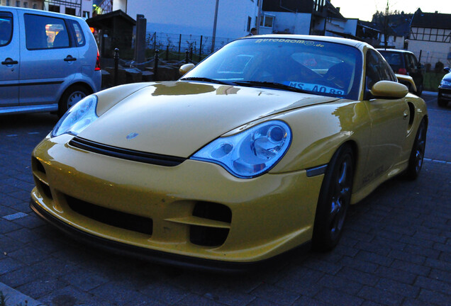 Porsche 996 GT2