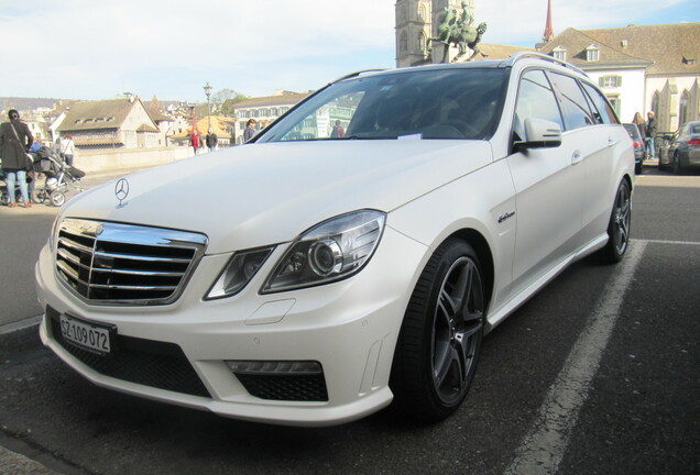 Mercedes-Benz E 63 AMG S212