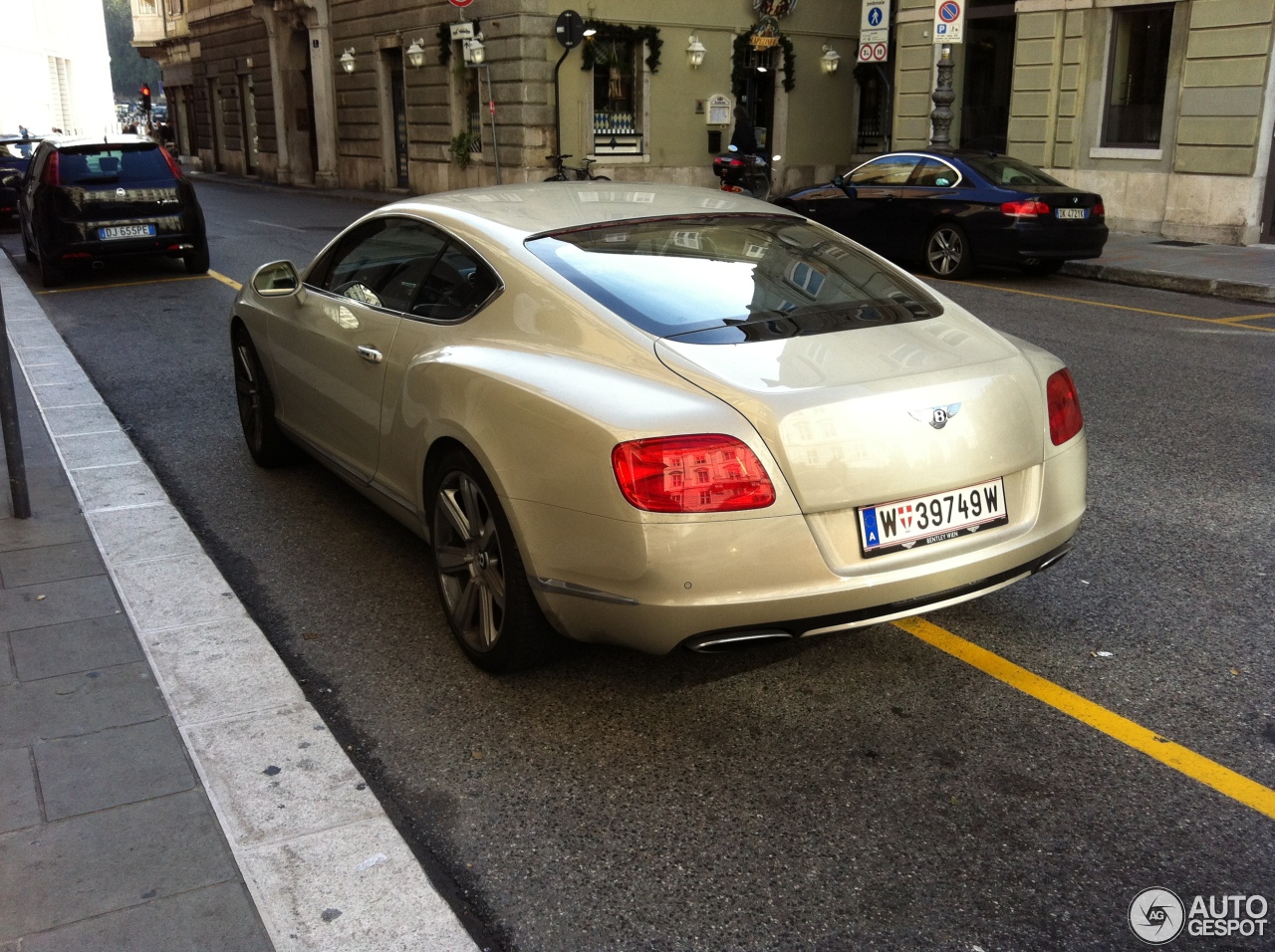 Bentley Continental GT 2012