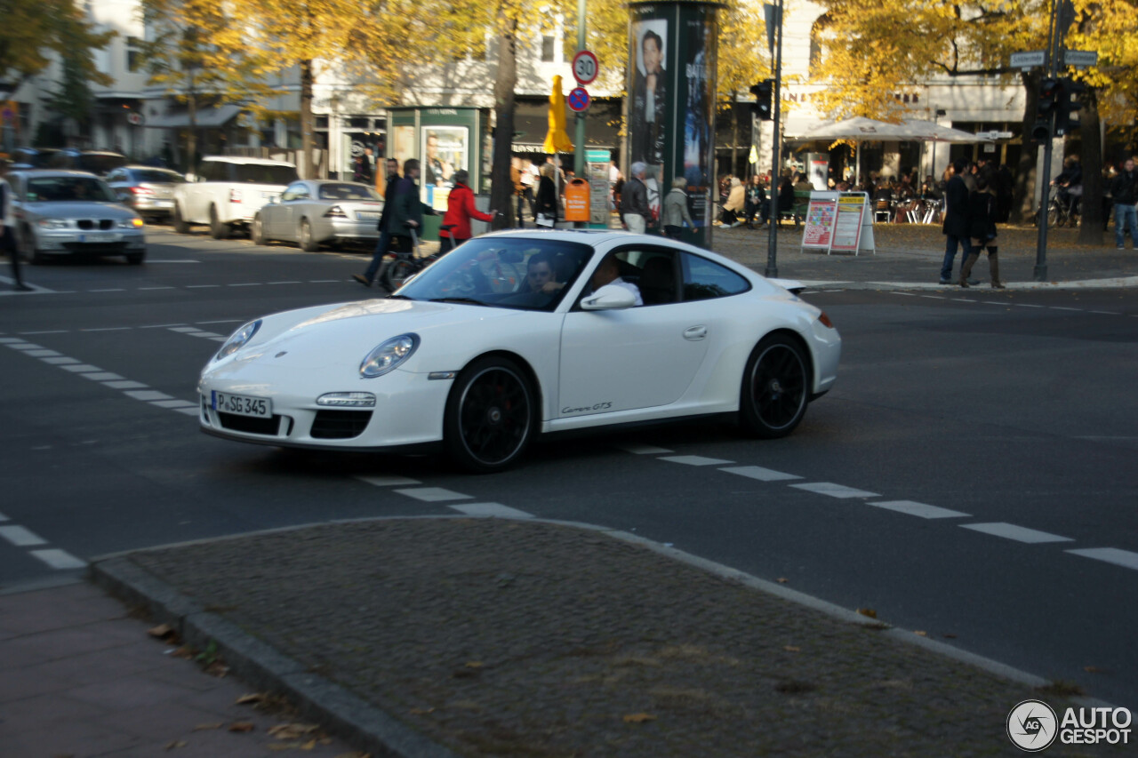 Porsche 997 Carrera GTS