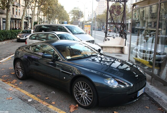 Aston Martin V8 Vantage