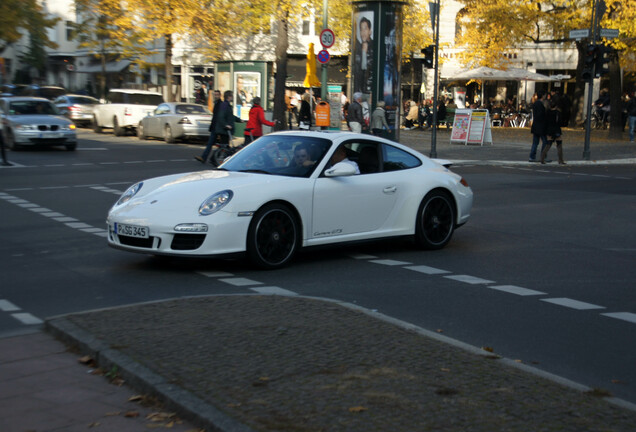 Porsche 997 Carrera GTS