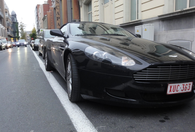 Aston Martin DB9 Volante