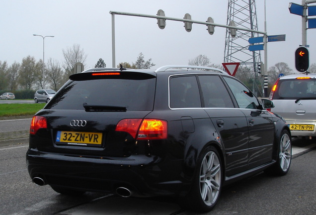 Audi RS4 Avant B7