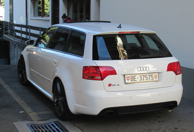 Audi RS4 Avant B7