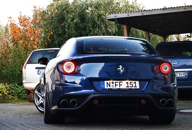 Ferrari FF