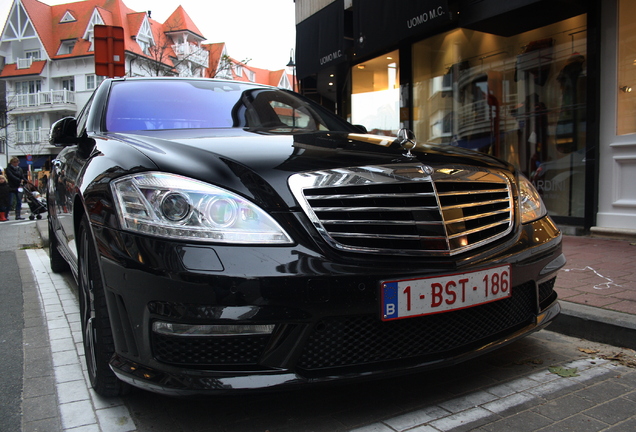 Mercedes-Benz S 63 AMG W221 2011