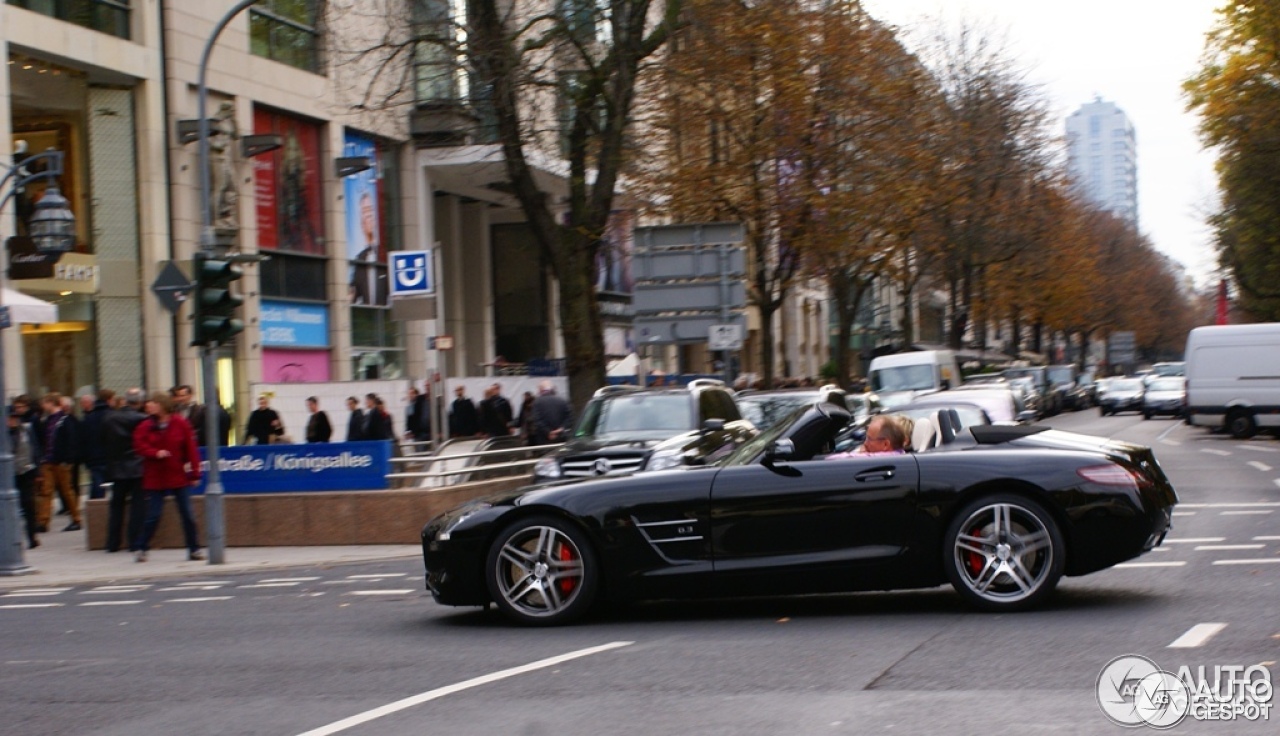 Mercedes-Benz SLS AMG Roadster