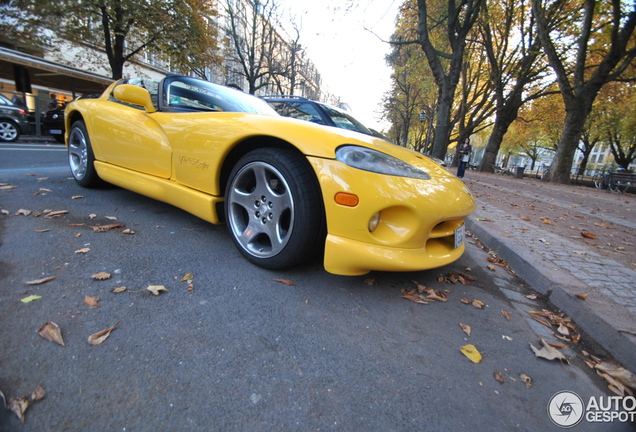 Dodge Viper RT/10 1996