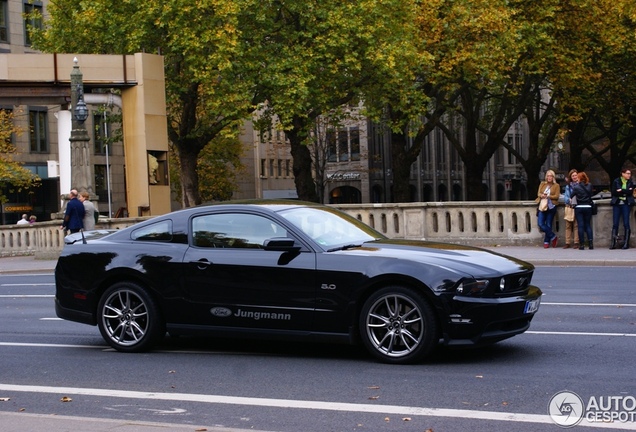 Ford Mustang GT 2011