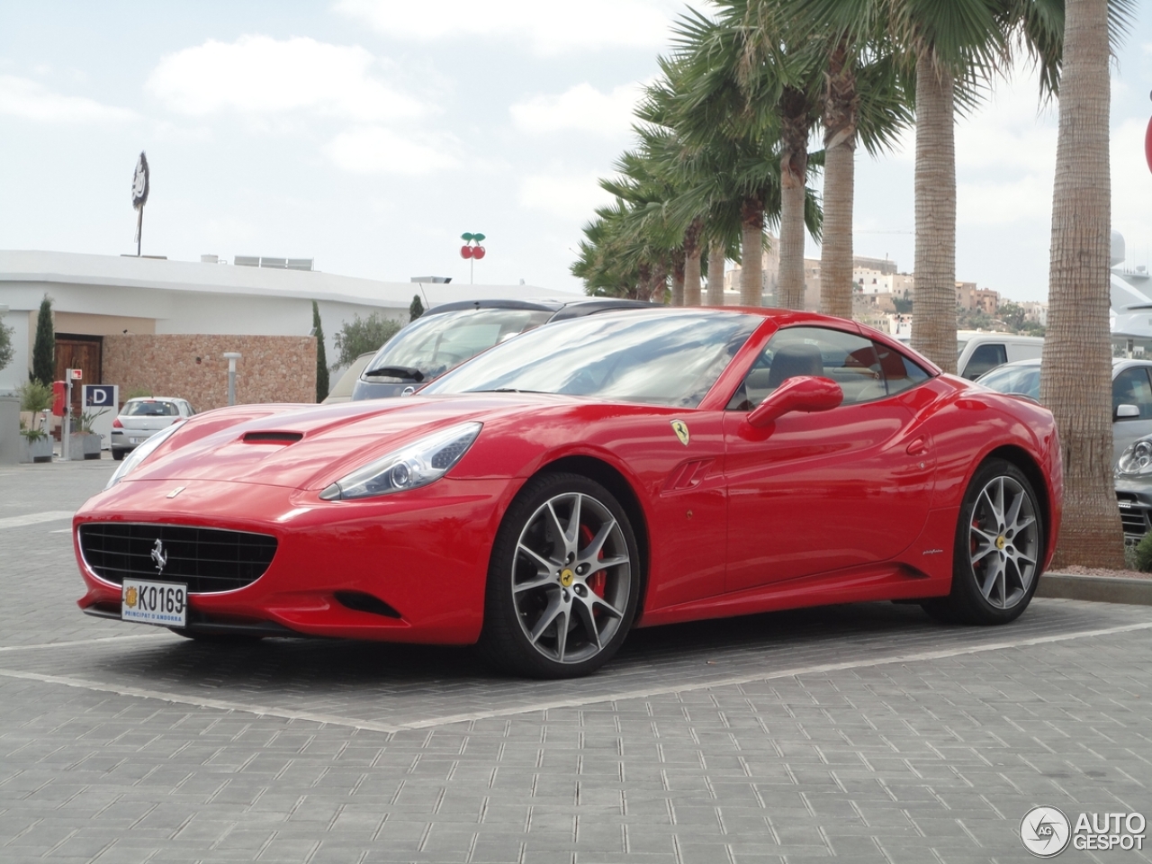 Ferrari California