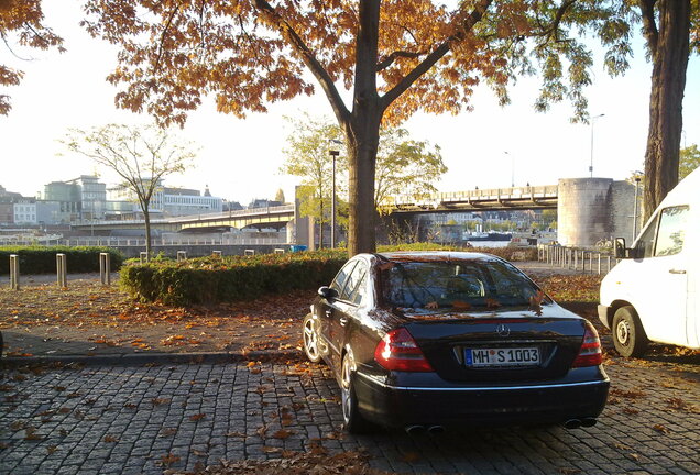 Mercedes-Benz E 55 AMG