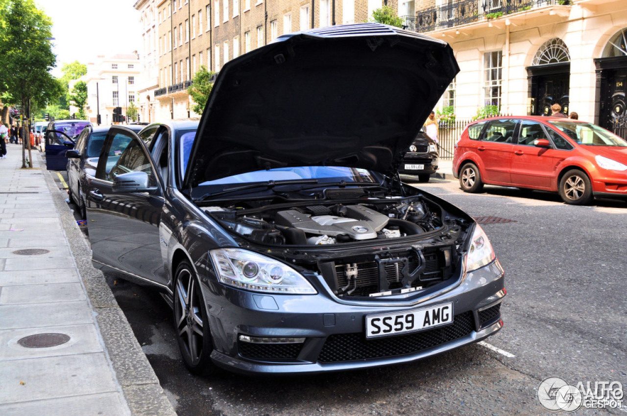 Mercedes-Benz S 63 AMG W221 2010