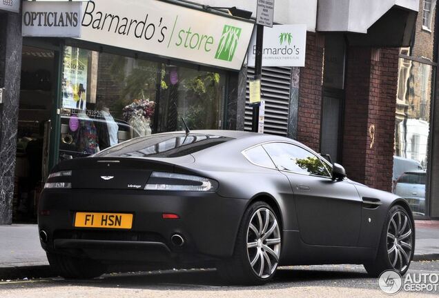 Aston Martin V8 Vantage