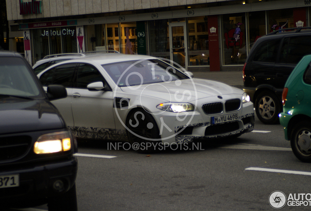 BMW M5 F10 2011