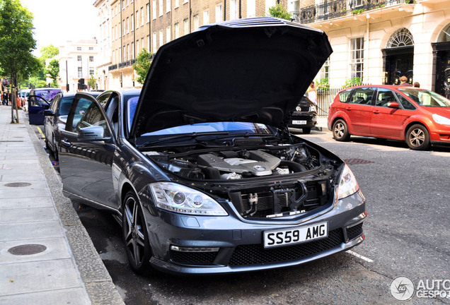 Mercedes-Benz S 63 AMG W221 2010