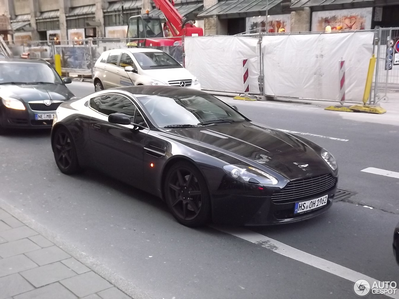 Aston Martin V8 Vantage