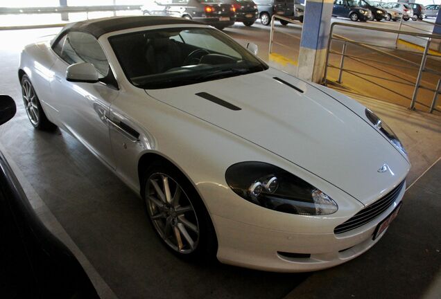 Aston Martin DB9 Volante