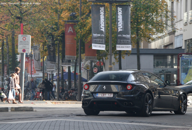 Ferrari FF