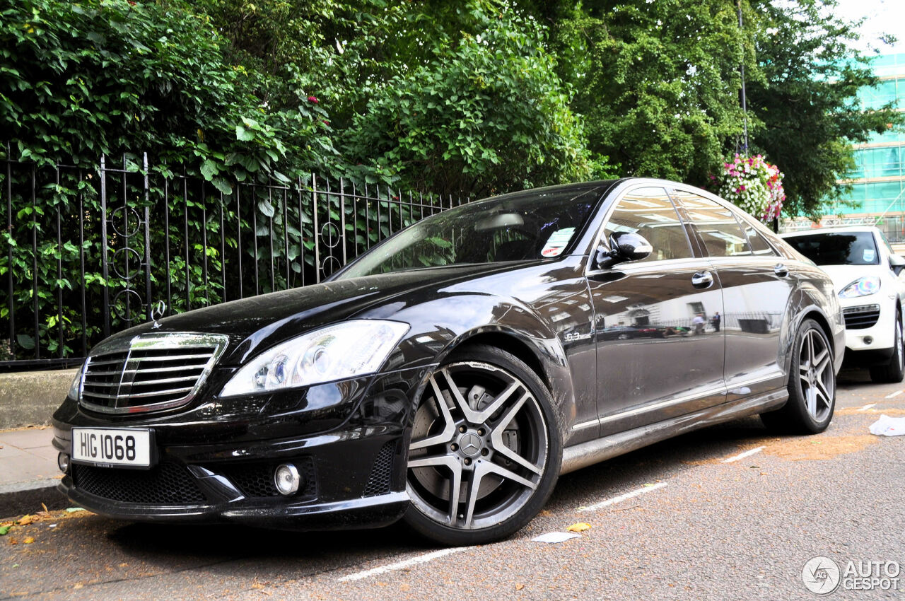 Mercedes-Benz S 63 AMG W221