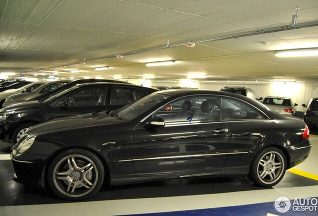 Mercedes-Benz CLK 55 AMG