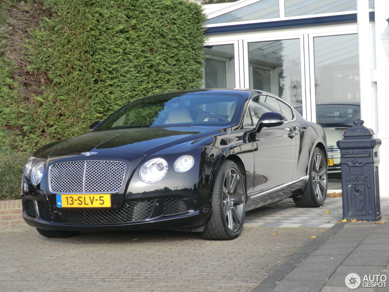 Bentley Continental GT 2012