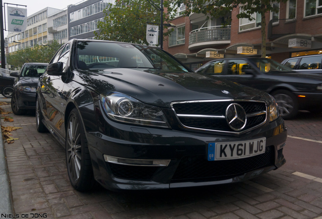 Mercedes-Benz C 63 AMG Edition 125