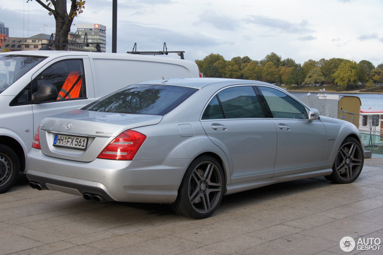 Mercedes-Benz S 63 AMG W221 2010