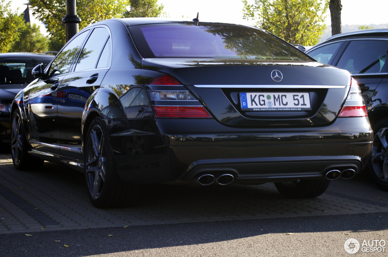 Mercedes-Benz S 63 AMG W221