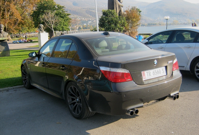 BMW M5 E60 2005