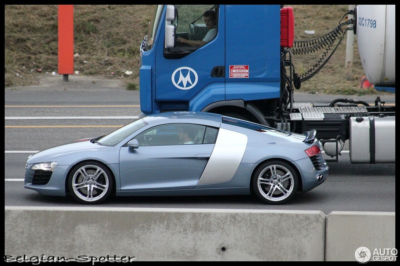 Audi R8