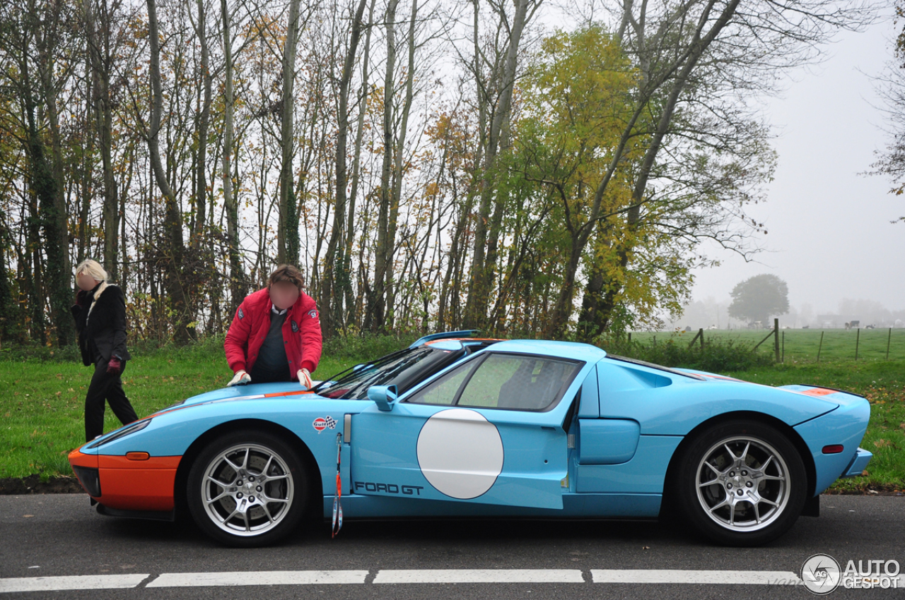 Ford GT Heritage Edition