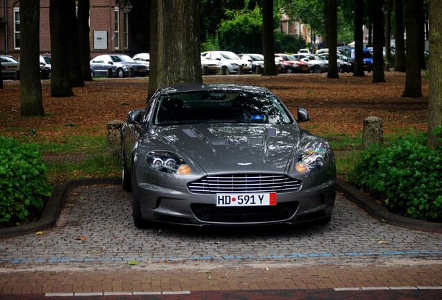 Aston Martin DBS