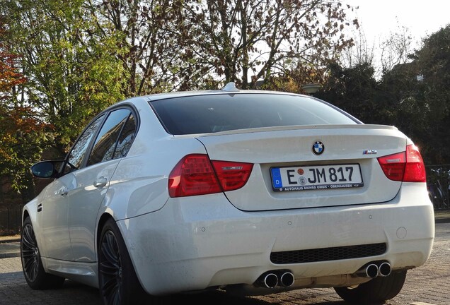 BMW M3 E90 Sedan 2009