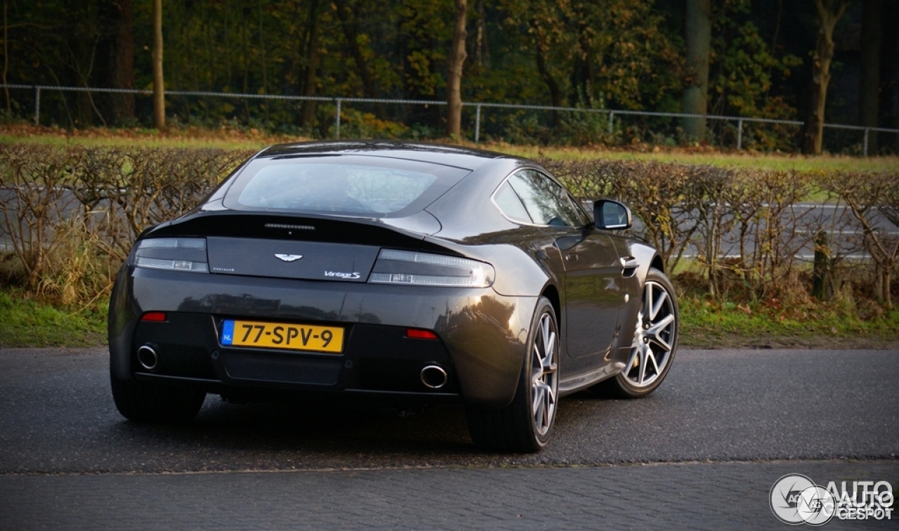 Aston Martin V8 Vantage S